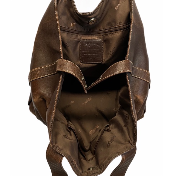 FOSSIL VINTAGE Large Brown Distressed Leather Tote - Picture 9 of 15